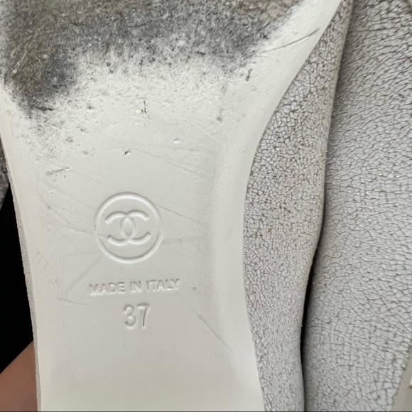 CHANEL 2014 White Distressed Leather Pointed Toe Ballet Flats Size 37 - Picture 9 of 11